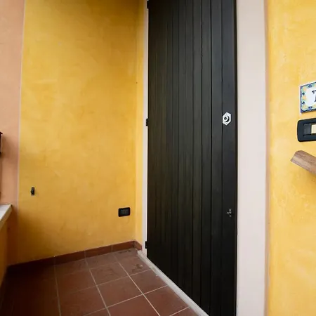 Casa Della Rocca דירה